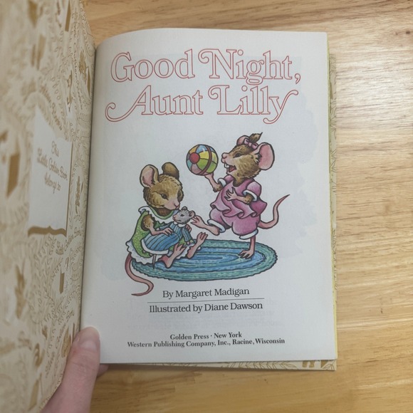 Good Night Aunt Lilly Little Golden Book 1983 Vintage Childrens Story Book - Picture 3 of 6
